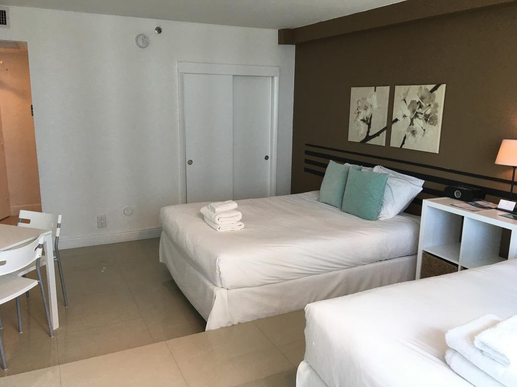 Collins Apartments By Design Suites Miami Beach Bagian luar foto