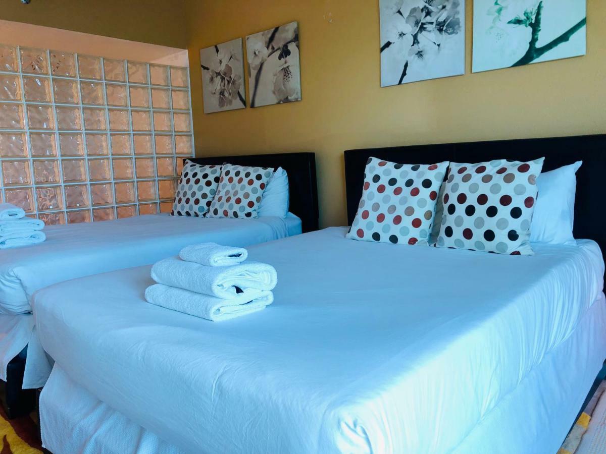 Collins Apartments By Design Suites Miami Beach Bagian luar foto