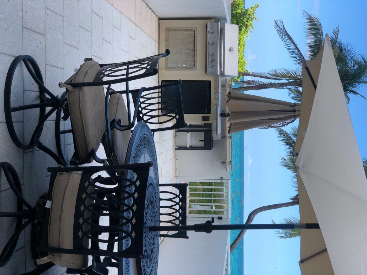 Collins Apartments By Design Suites Miami Beach Bagian luar foto
